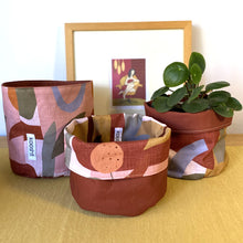 Load image into Gallery viewer, Tuscan Sun Peach &#39;n&#39; Rusty Planter/Storage Basket
