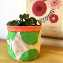 Load image into Gallery viewer, Giant Spot Fabric Planter/Storage Basket
